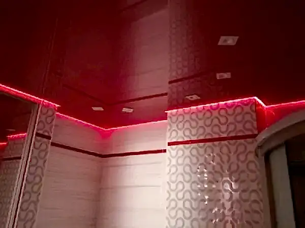 Парящий натяжной потолок