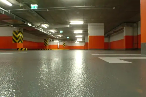 Высоконаполненный полимерный наливной пол для паркинга.